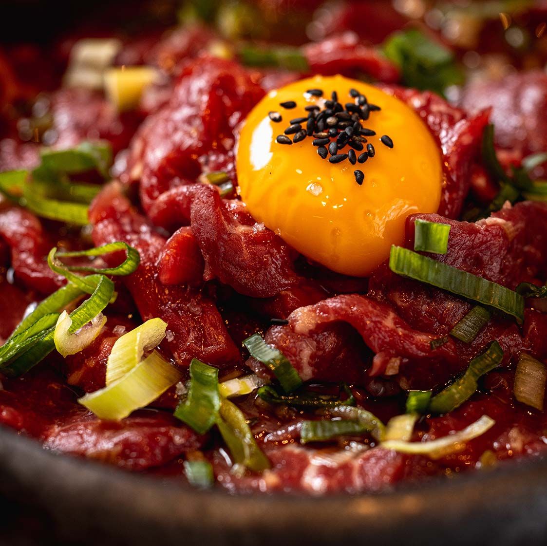 Korean Raw Beef im Restaurant modern korean Wien